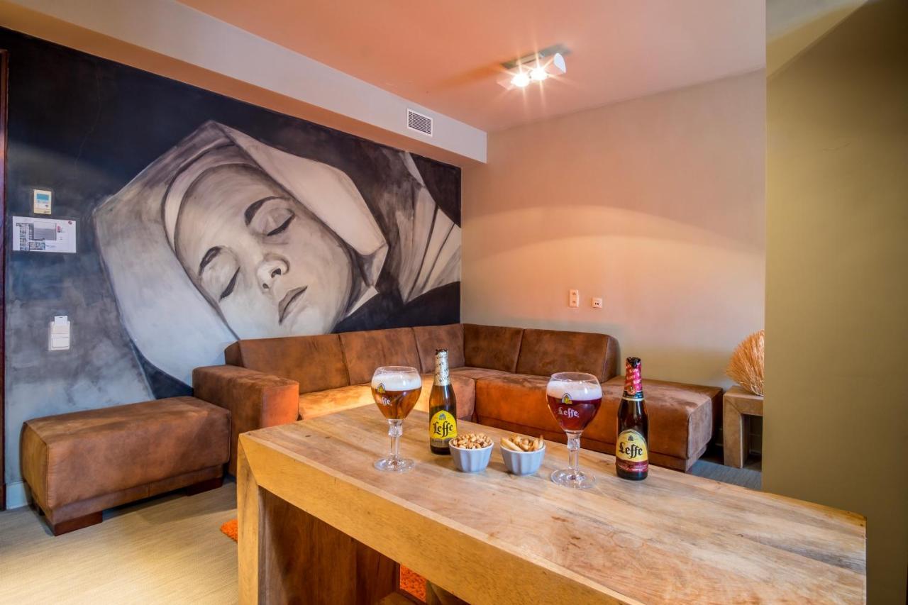 La Merveilleuse By Infiniti Hotel Dinant Bagian luar foto